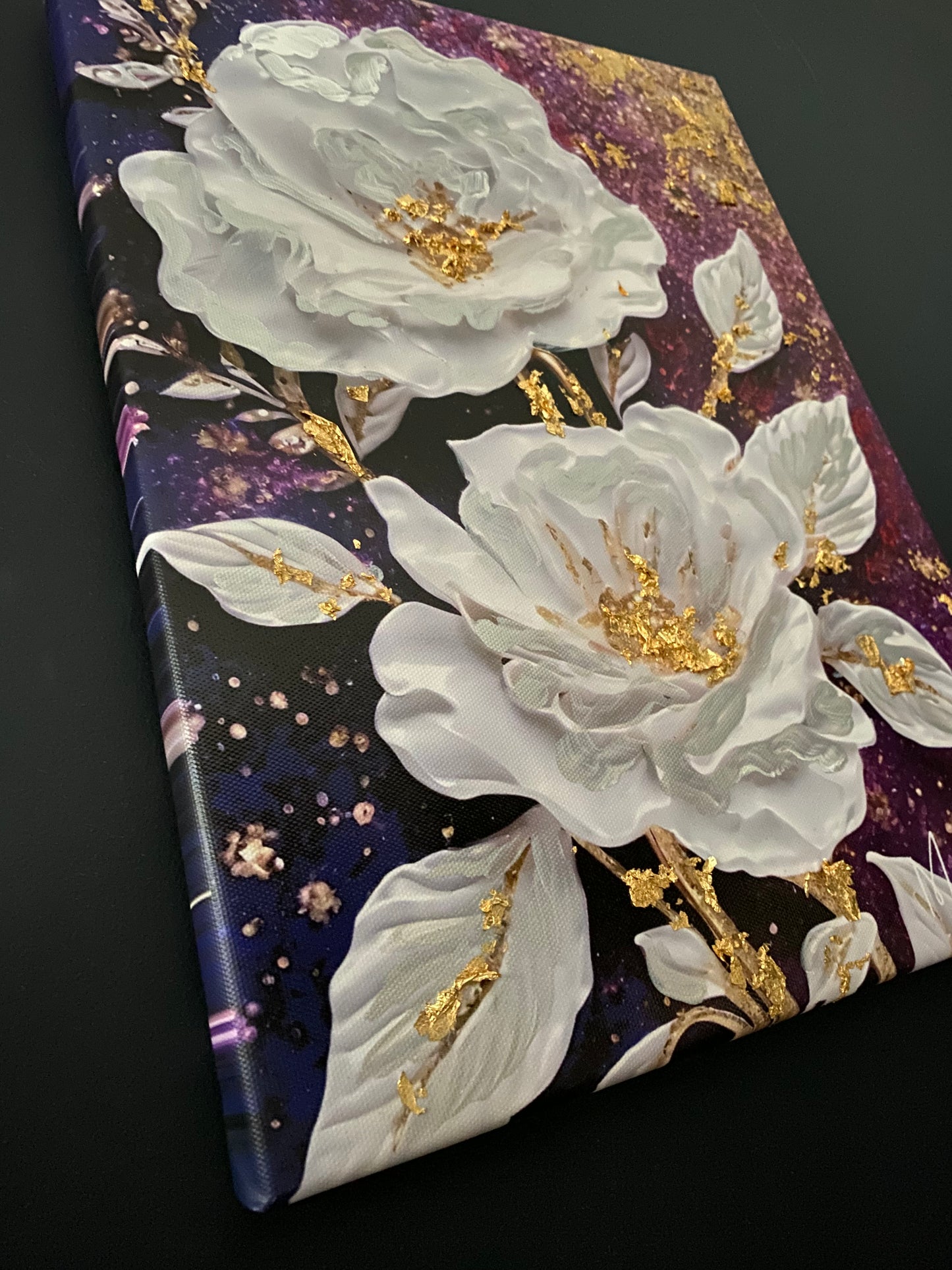 Tableau fleurs blanches feuille d'or